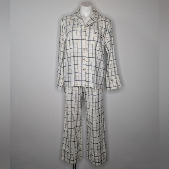 NWT Cozy Earth Plaid Bone White Deep Blue Farmhouse Pajama Set Brand New M